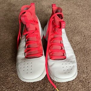 Under Armour Curry 4 FloTro Men’s Basketball Shoes